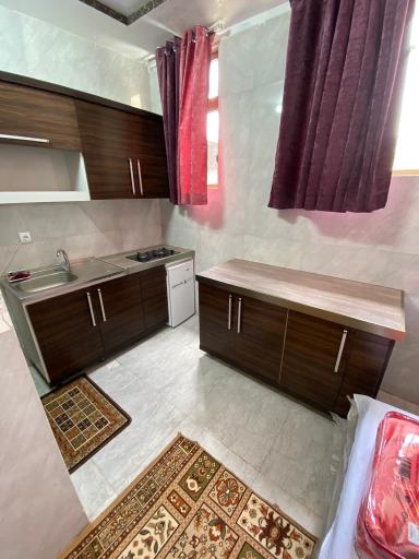 عکس هتل بهاران