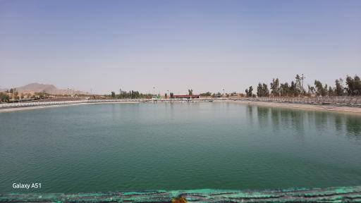 عکس دریاچه جوان