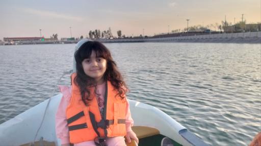 عکس دریاچه جوان