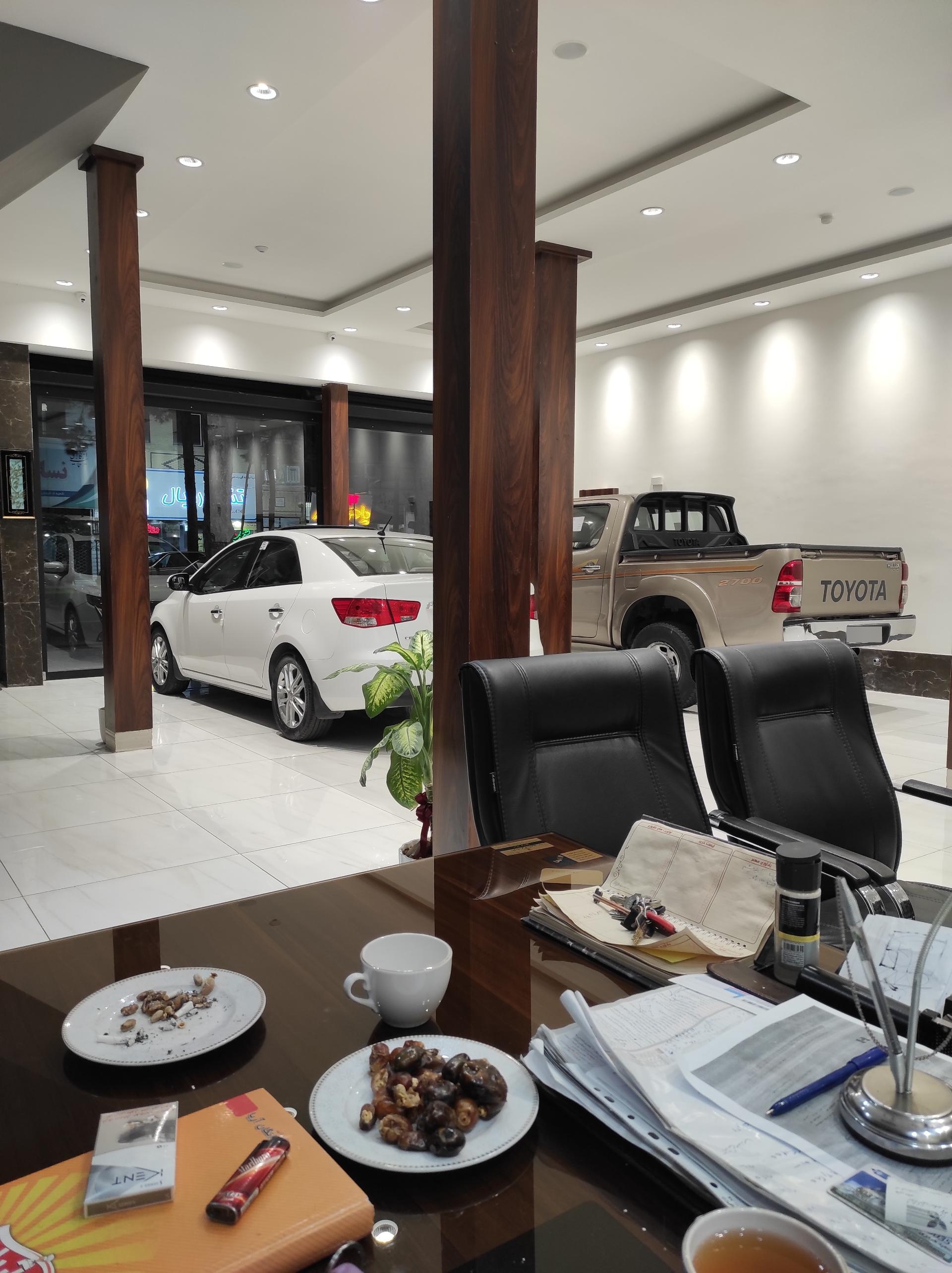 عکس اتو گالری تکرو