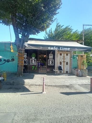 عکس کافی تایم عبدل‌آباد 