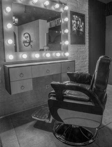 عکس آرایشگاه کلاسیک شعبه ونک