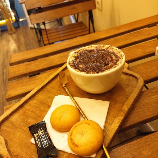 عکس ایلیا کافه