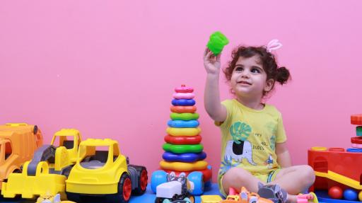 عکس مرکز خرید و خانه بازی حسین کوچولو