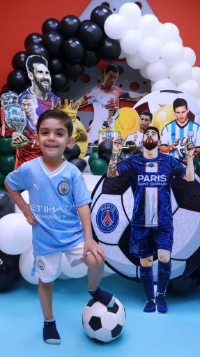 عکس مرکز خرید و خانه بازی حسین کوچولو