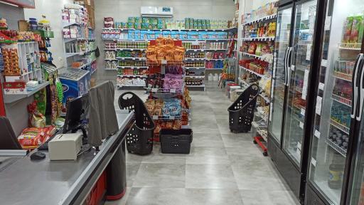 عکس فروشگاه موادغذایی و بهداشتی آیتک