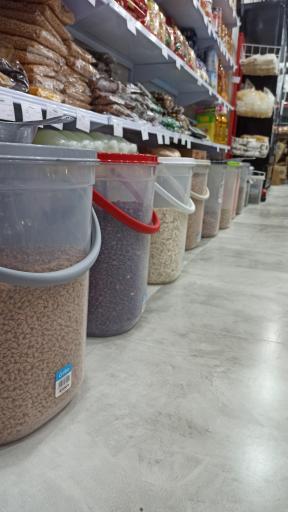 عکس فروشگاه موادغذایی و بهداشتی آیتک