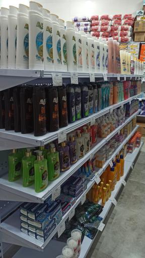 عکس فروشگاه موادغذایی و بهداشتی آیتک