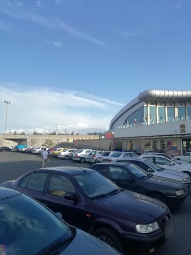 عکس پارکینگ عمومی ترمینال