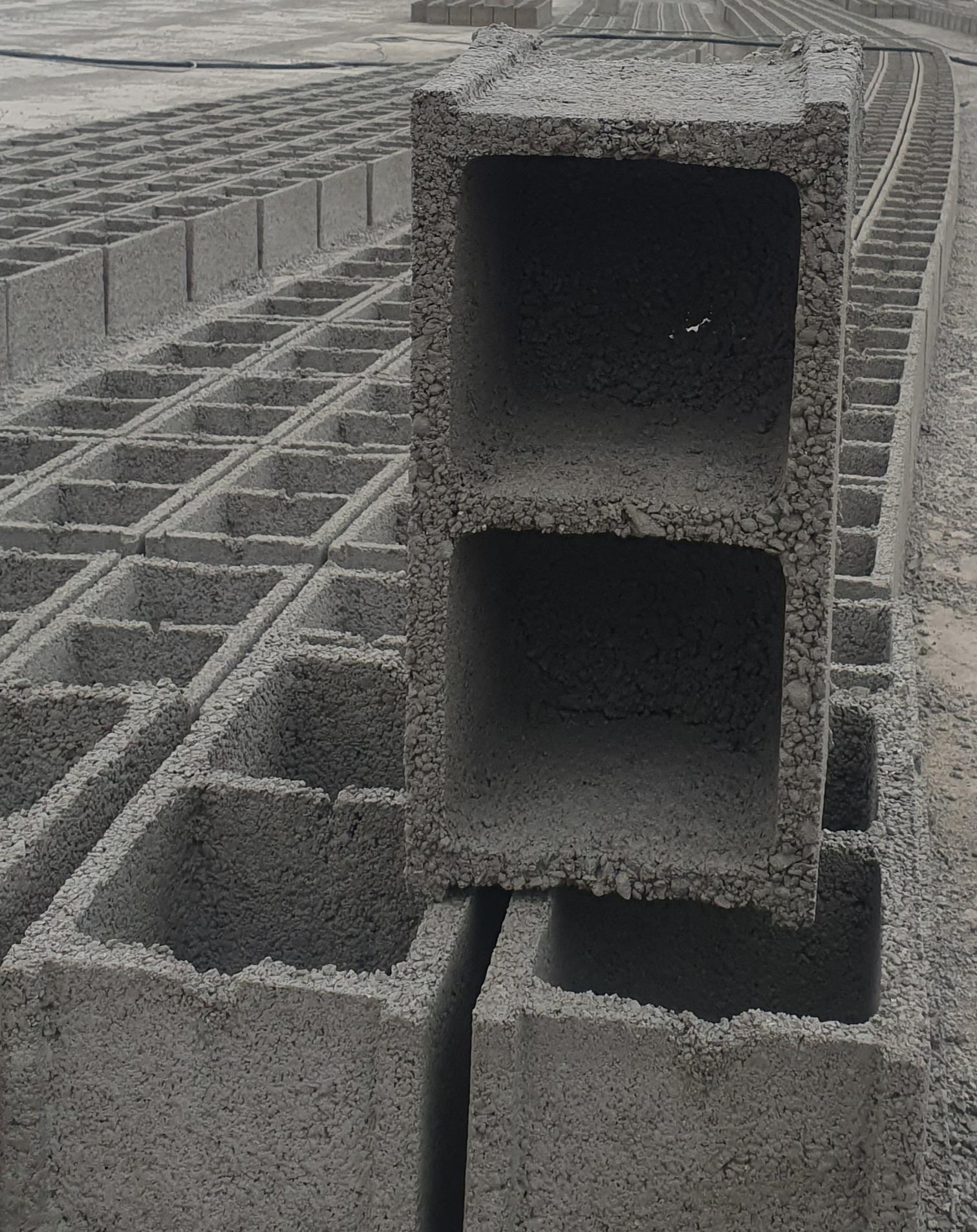 عکس بلوک سازی پارسیان 