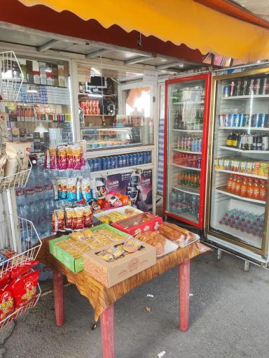 عکس دکه تنقلاتی عفیف اباد، قصردشت