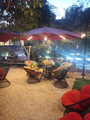 عکس رستوران چوبی ژوان