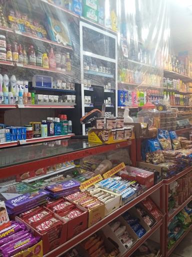 عکس سوپر مارکت میلاد