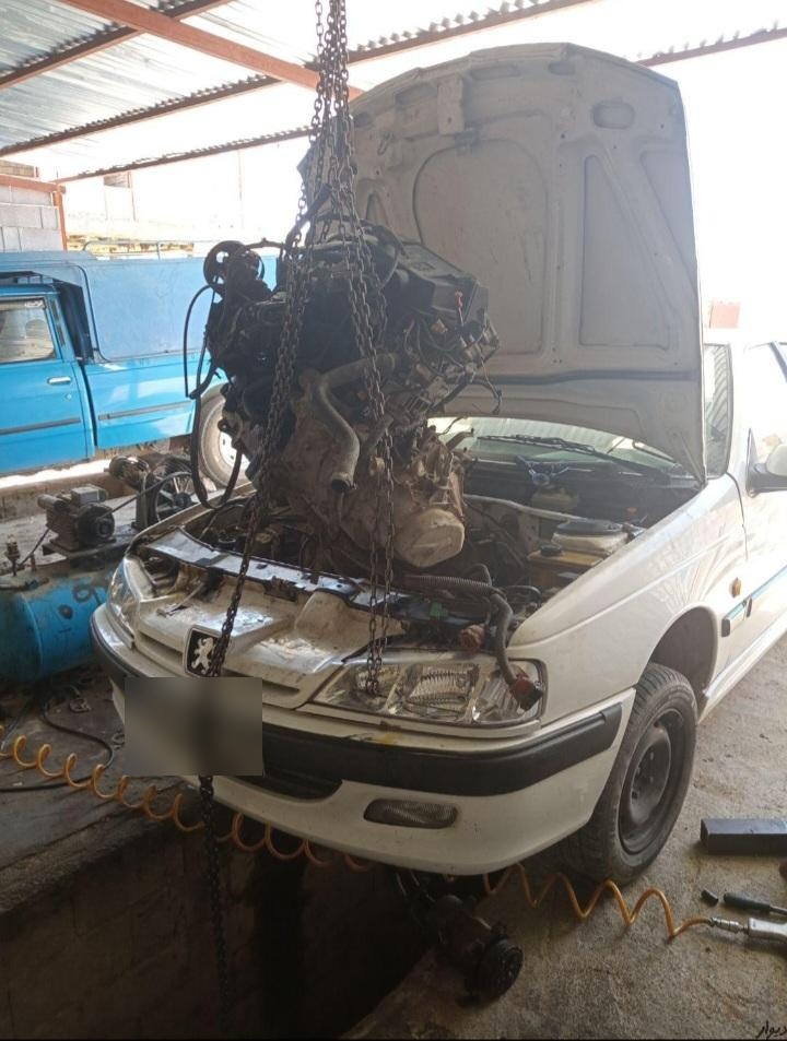 عکس تعمیرگاه مکانیکی ممتاز