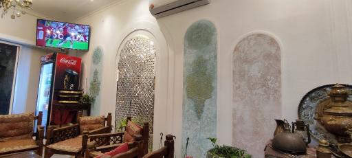 کافه عمارت مهر و ماه