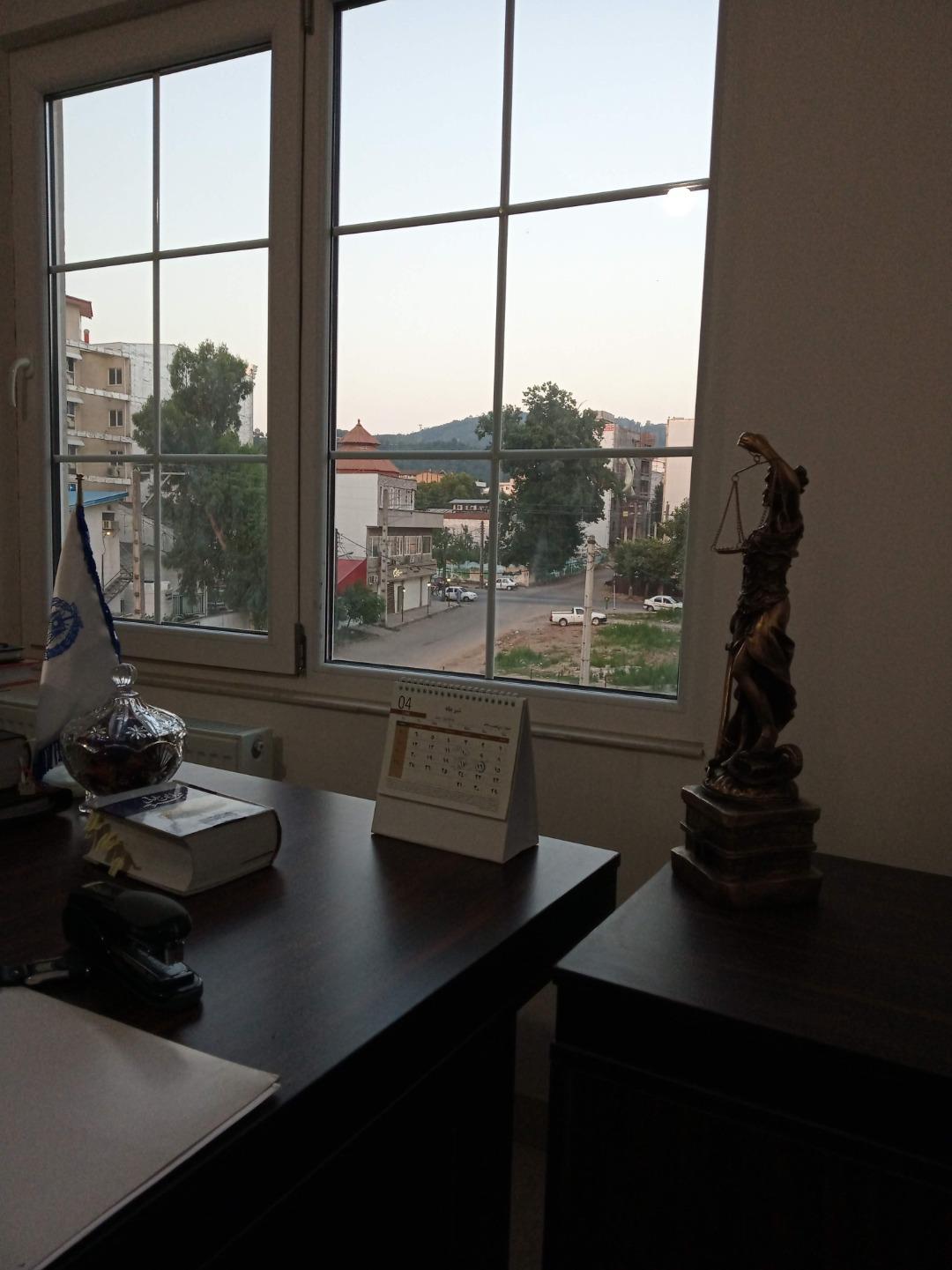 عکس وکیل رامبد مجتبوی