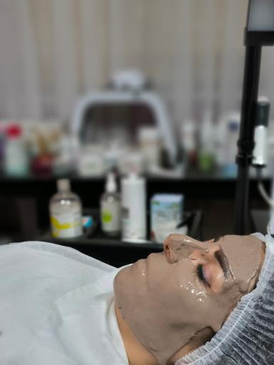 پاکسازی و فشیال تکتم رئوف