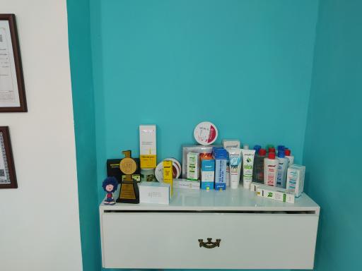 عکس پاکسازی و فشیال تکتم رئوف