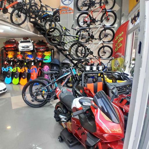 عکس فروشگاه دوچرخه و ماشین شارژی علیشاه عوض