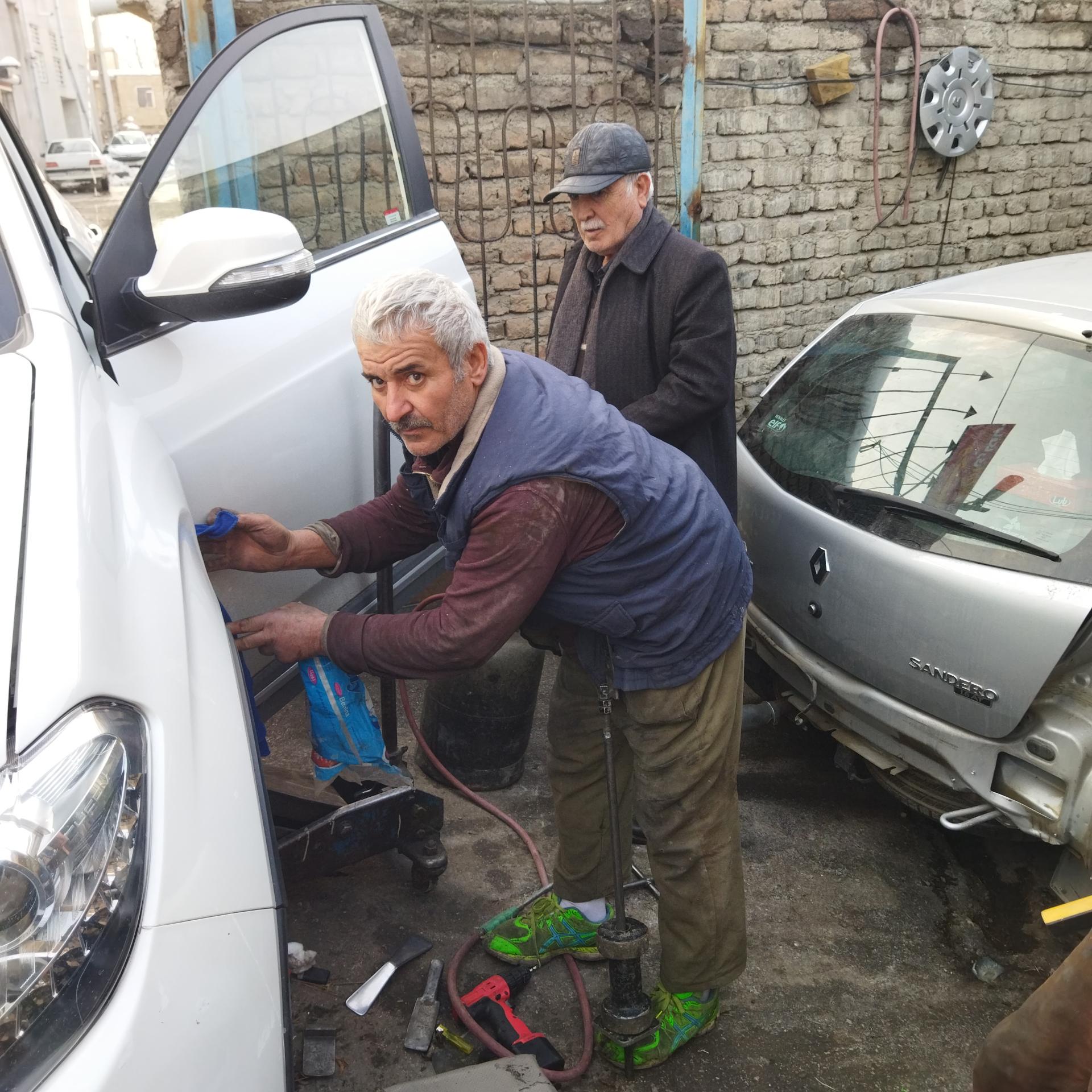 عکس صافکاری PDR بدون رنگ وحید