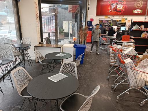 عکس کافه نان بارلی