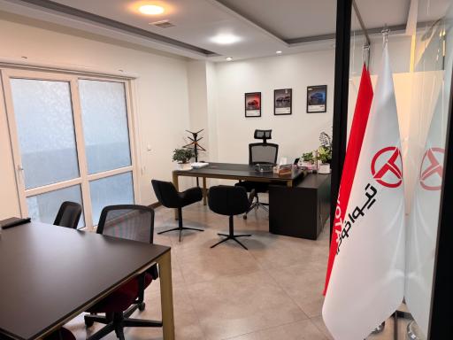 عکس شرکت تیوا خودرو رایکا
