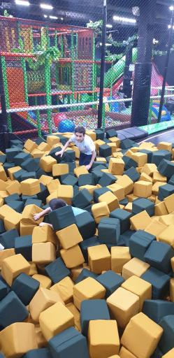 عکس هلیوم پارک مشهد