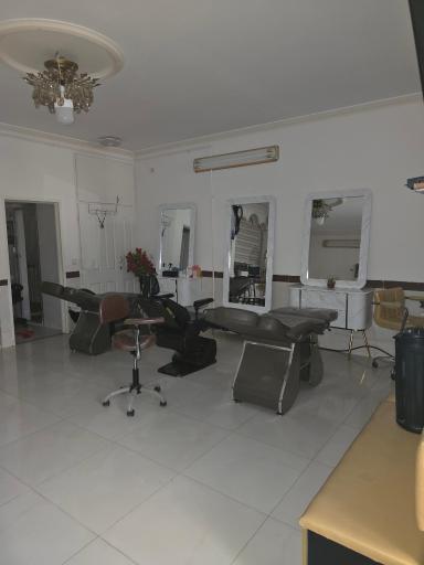 آموزشگاه مراقبت زیبایی سبزه ناز