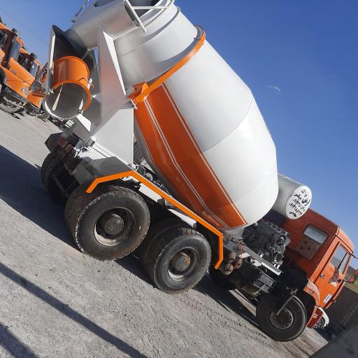 عکس کارگاه ارس تراک میکسر سعادتی