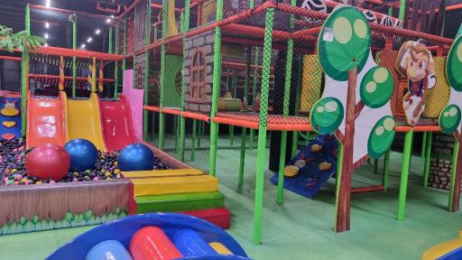 عکس هلیوم پارک مشهد