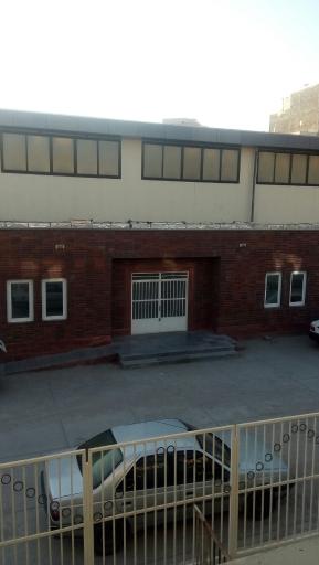 عکس سالن ورزشی کمیته امداد