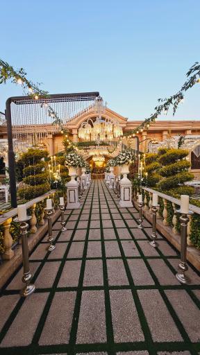 عکس باغ تالار عمارت یاسین