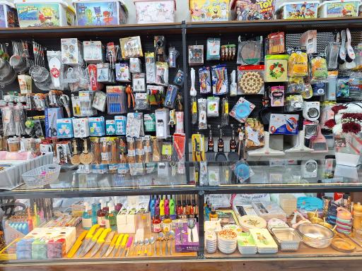 عکس پلاستیک و ظروف یکبار مصرف هخامنش