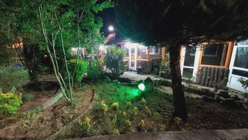 عکس سفره خانه سپه سرا ( باغ بهشت )