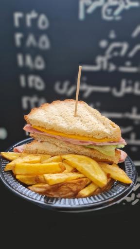 عکس رستوران ایستگاه راه‌آهن رشت