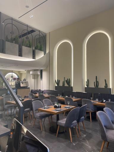 عکس رستوران ایتالیایی نارلی