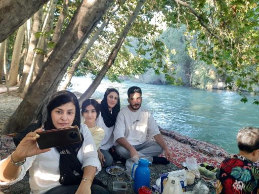 عکس سفره خانه سنتی عمو هوشنگ