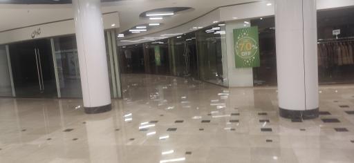 عکس مرکز خرید دنیای آرزو