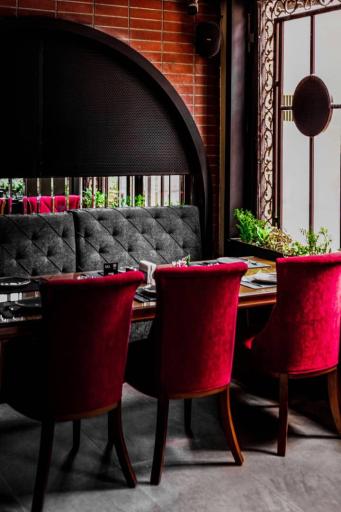 عکس رستوران و کافی شاپ بروس