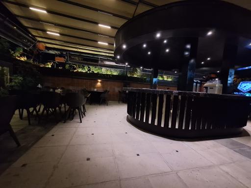 عکس رستوران و کافی شاپ بروس