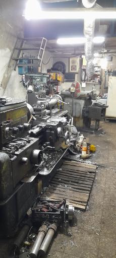 عکس کارگاه تراشکاری مهرگان