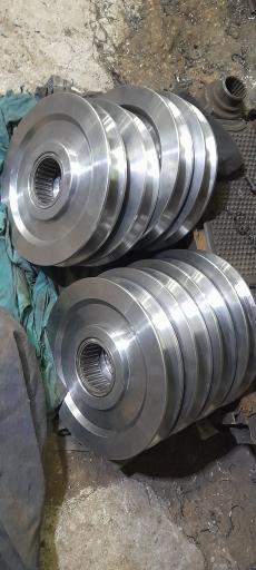 عکس کارگاه تراشکاری مهرگان