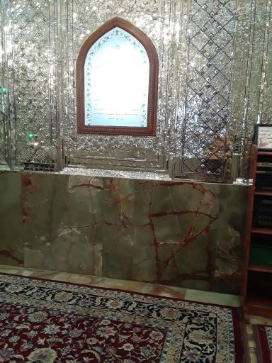 عکس آرامگاه شهید محراب آیت الله دستغیب 