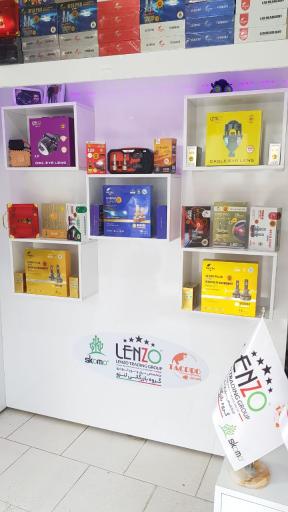 عکس فروشگاه لنزو