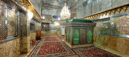 عکس آرامگاه شهید محراب آیت الله دستغیب 