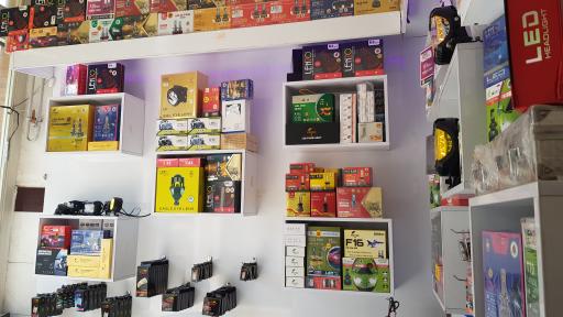 فروشگاه لنزو