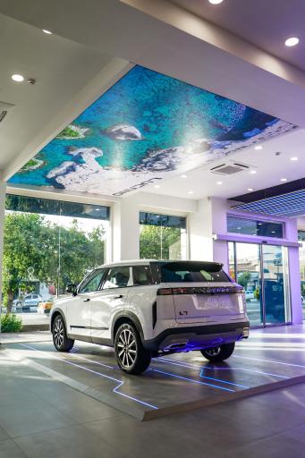 عکس لوکانو شیراز نیکوان