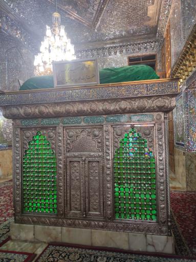 عکس آرامگاه شهید محراب آیت الله دستغیب 