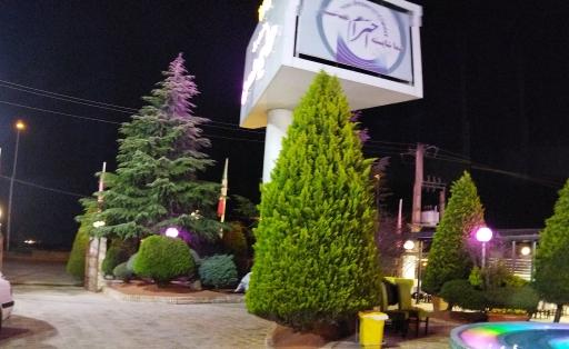 عکس رستوران حاج حسن