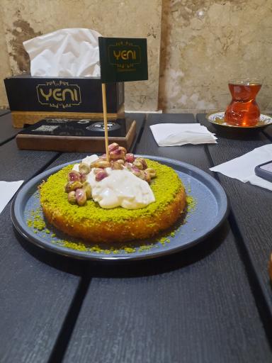 عکس کافه باقلوای یئنی